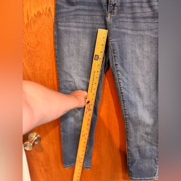 Judy Blue Jeans style 21020k size 31 - Picture 8 of 9